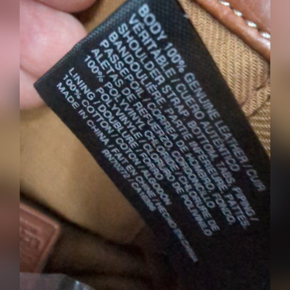 Liz Claiborne 🆕Natural Pebbled Genuine Leather Cross Body Bag New without tags. - Picture 11 of 15